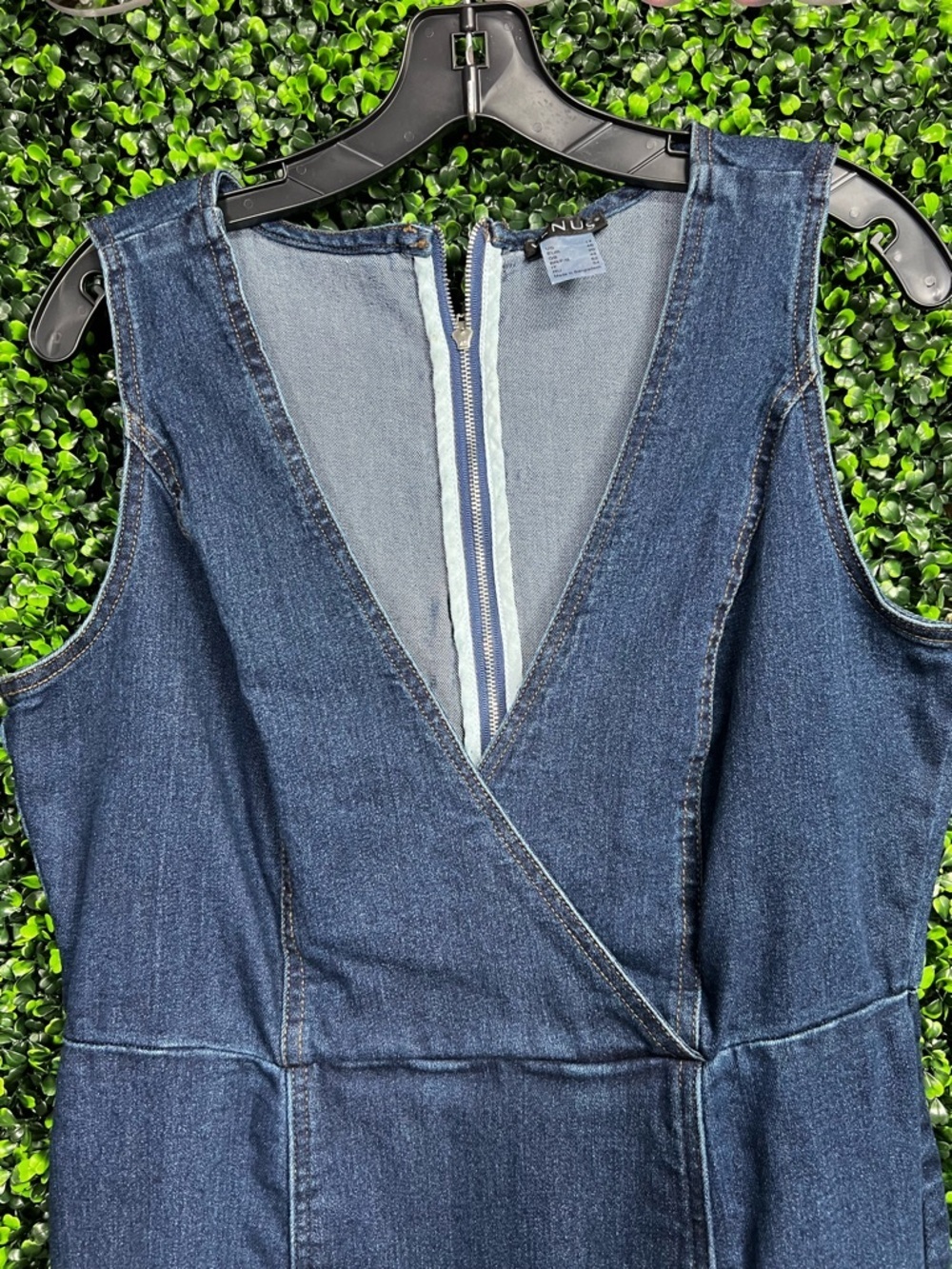 VENUS | Denim Ruffle Dress - Picture 3 of 8